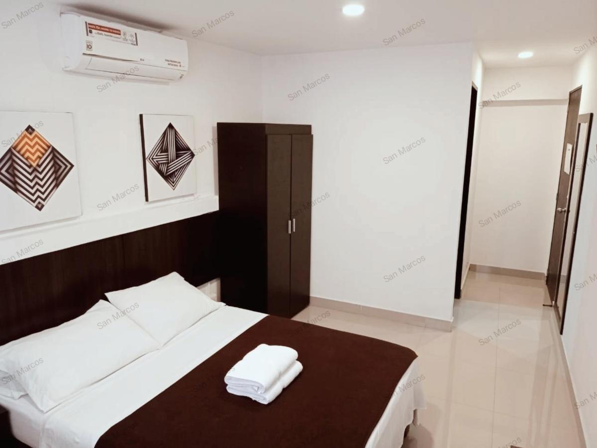 Apartasuites San Marcos Кали Экстерьер фото
