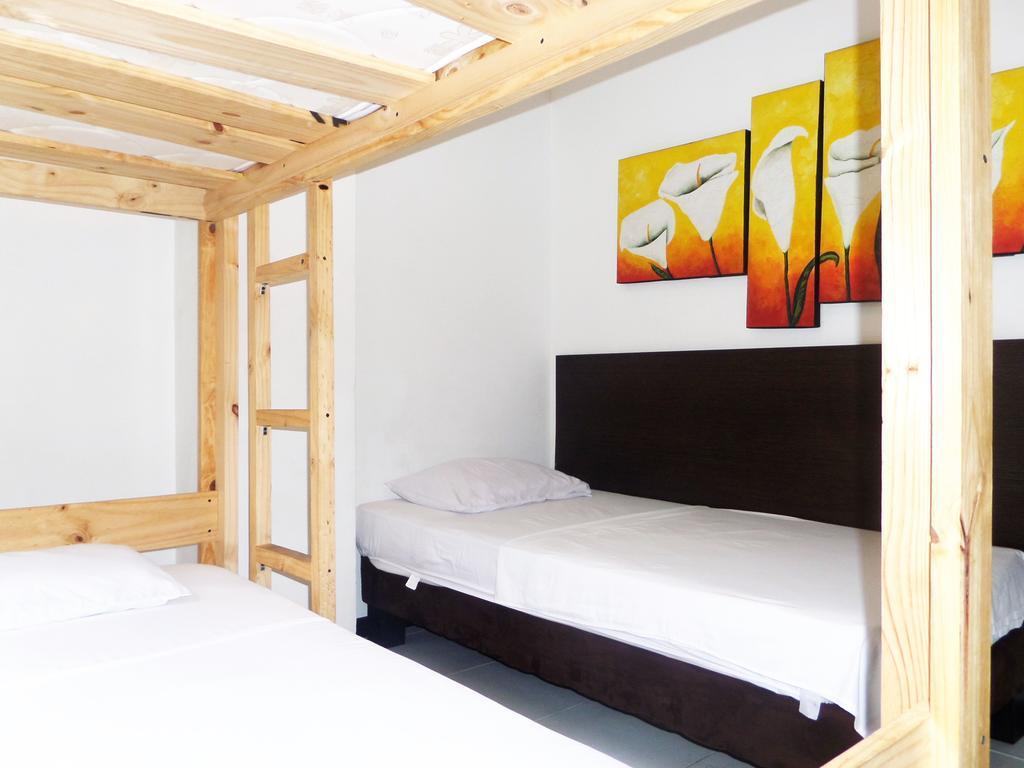 Apartasuites San Marcos Кали Экстерьер фото