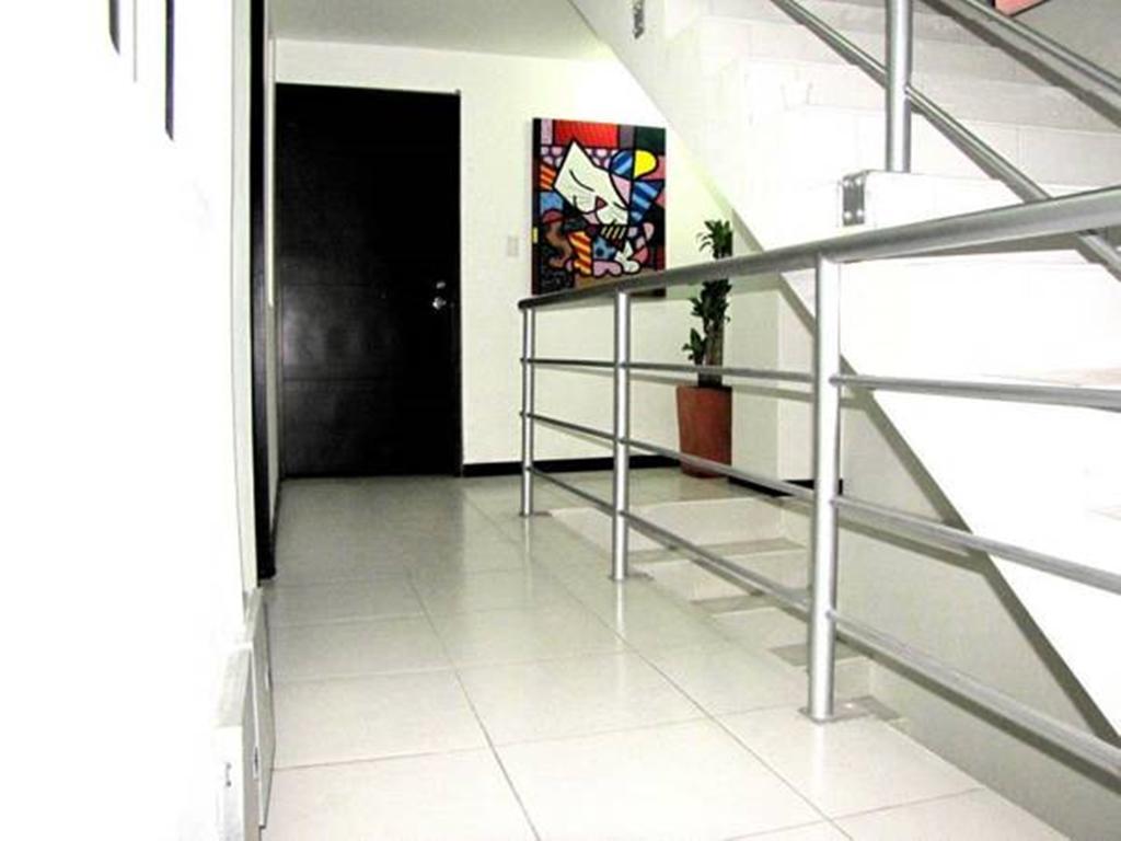 Apartasuites San Marcos Кали Экстерьер фото
