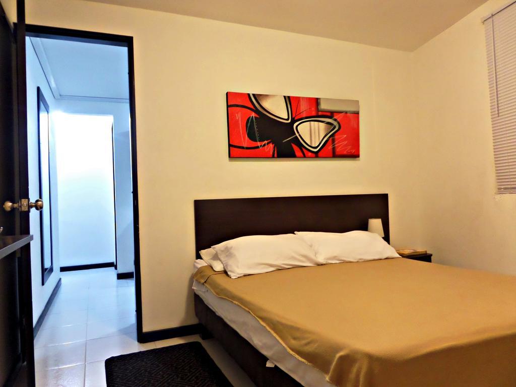 Apartasuites San Marcos Кали Экстерьер фото
