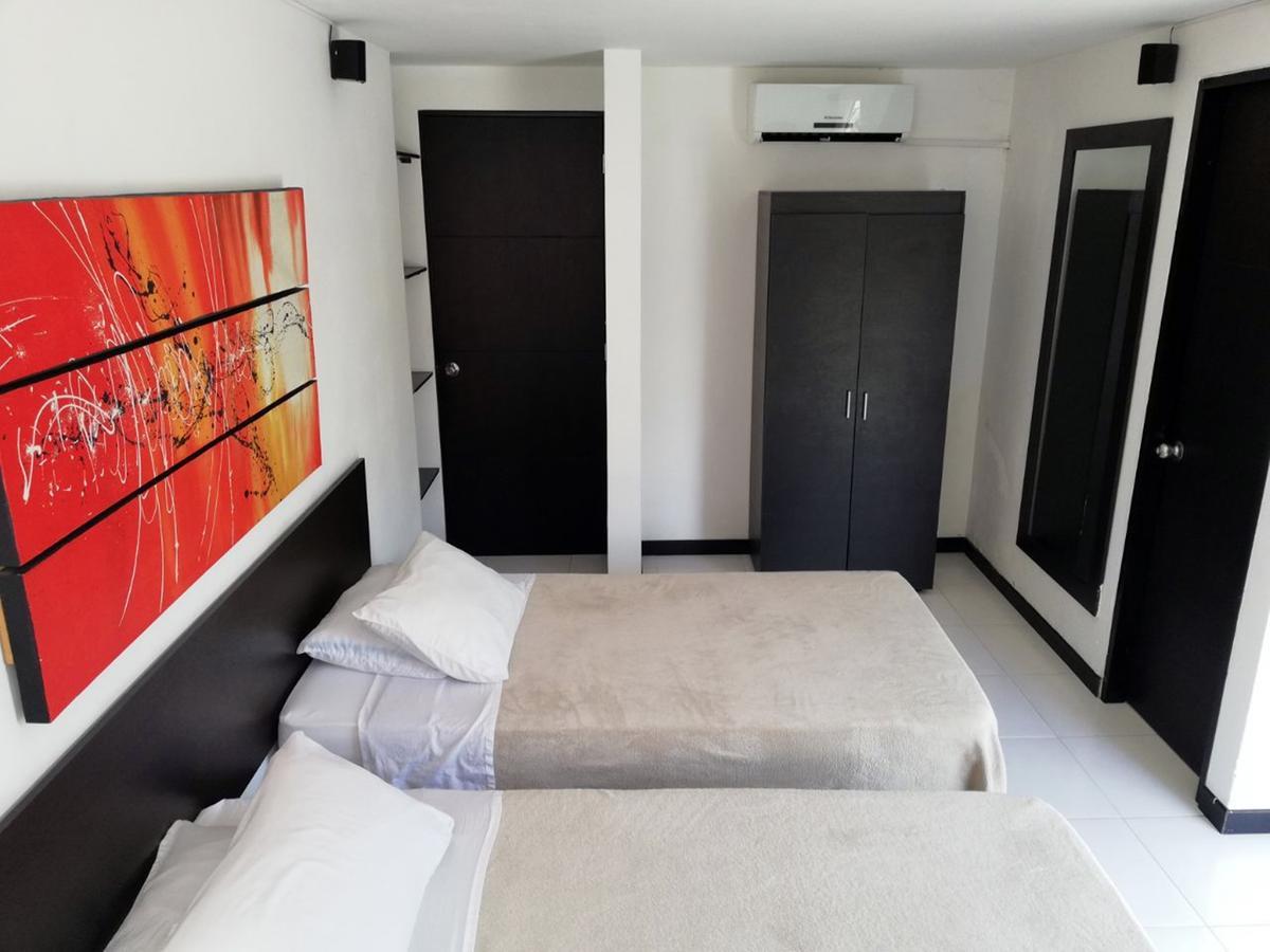 Apartasuites San Marcos Кали Экстерьер фото