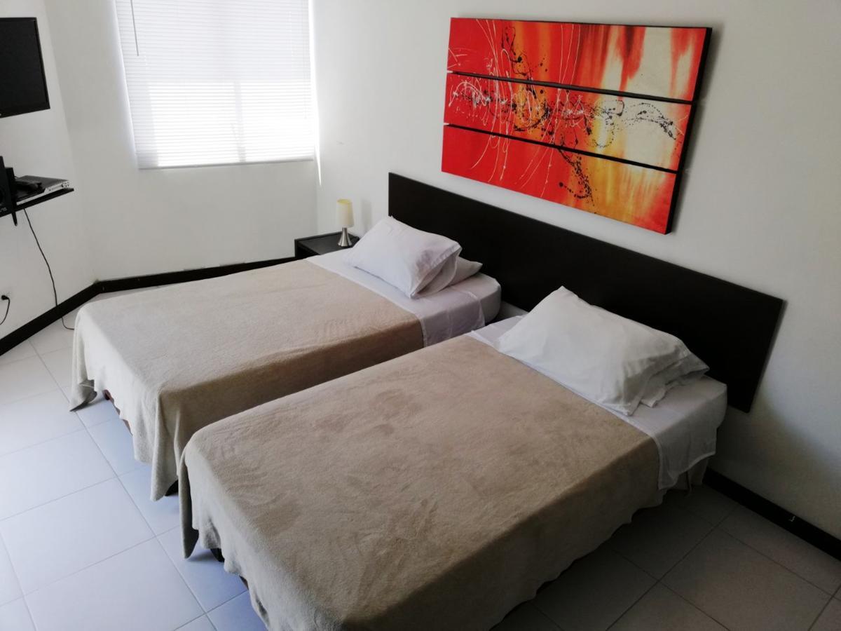 Apartasuites San Marcos Кали Экстерьер фото